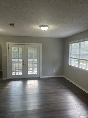 $1,700 | 19278 County Road 927A, Alvin, TX 77511