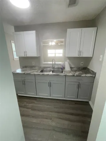 $1,700 | 19278 County Road 927A, Alvin, TX 77511