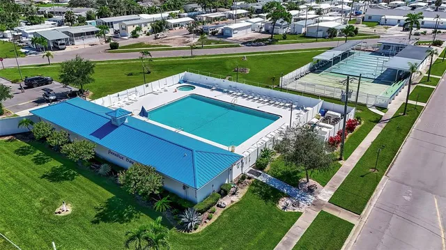 $164,900 | 10315 Cortez Road West, Unit 15G, Bradenton, FL 34210