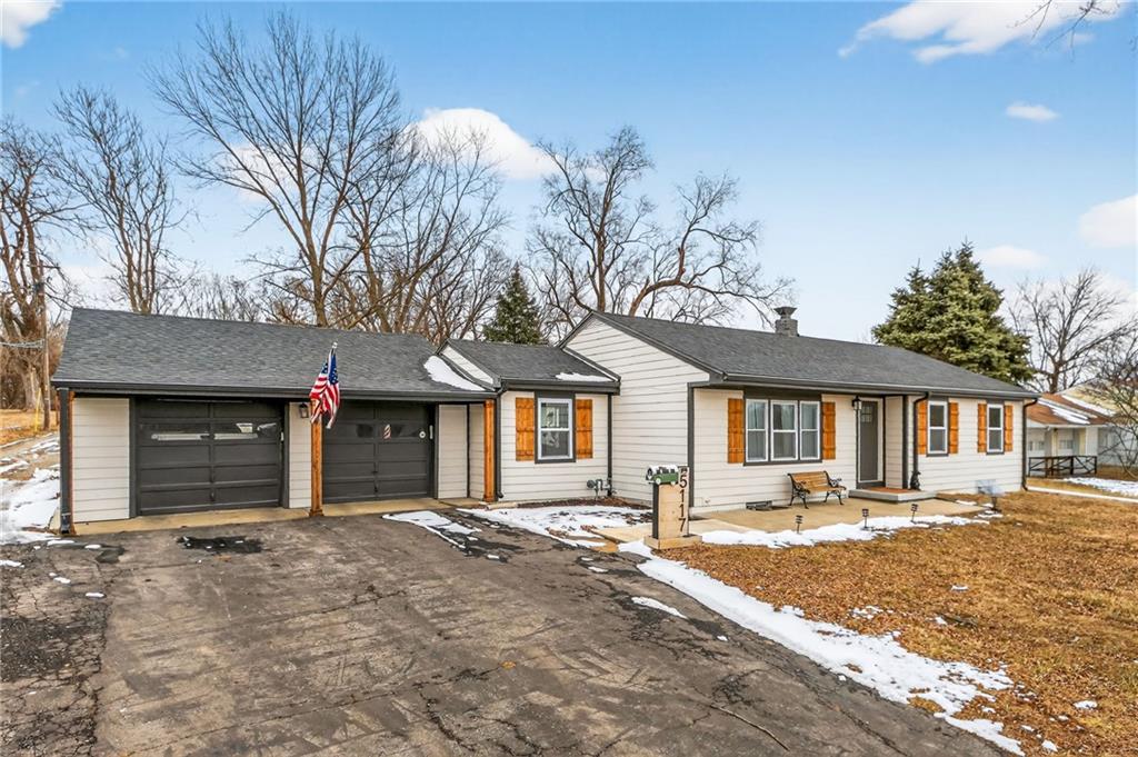 5117 Woodson Road Raytown, MO 64133 - Photo 2 of 54