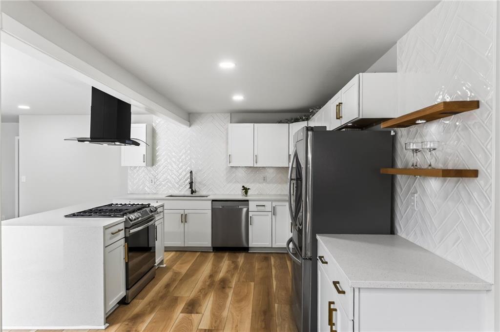 5117 Woodson Road Raytown, MO 64133 - Photo 8 of 54