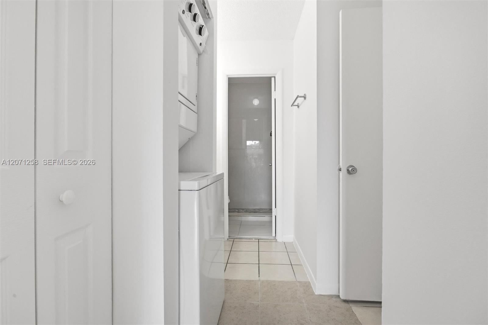 810 Southwest 129th Place, Unit 209 Miami, FL 33184 - Photo 13 of 30 Gallery Image 13