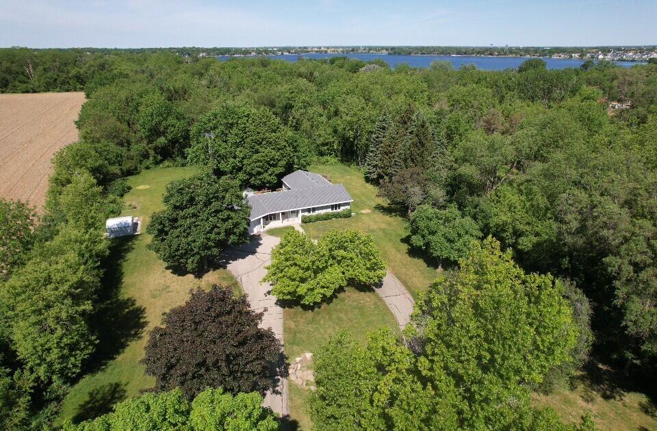 3345 County Rd F South Delavan, WI 53115 - Photo 3 of 41 Exterior