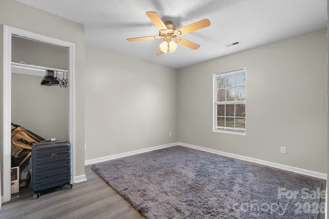 $159,000 | 1055 19th Street Northeast, Hickory, NC 28601