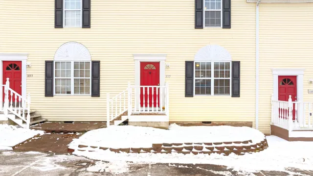 $159,000 | 1055 19th Street Northeast, Hickory, NC 28601