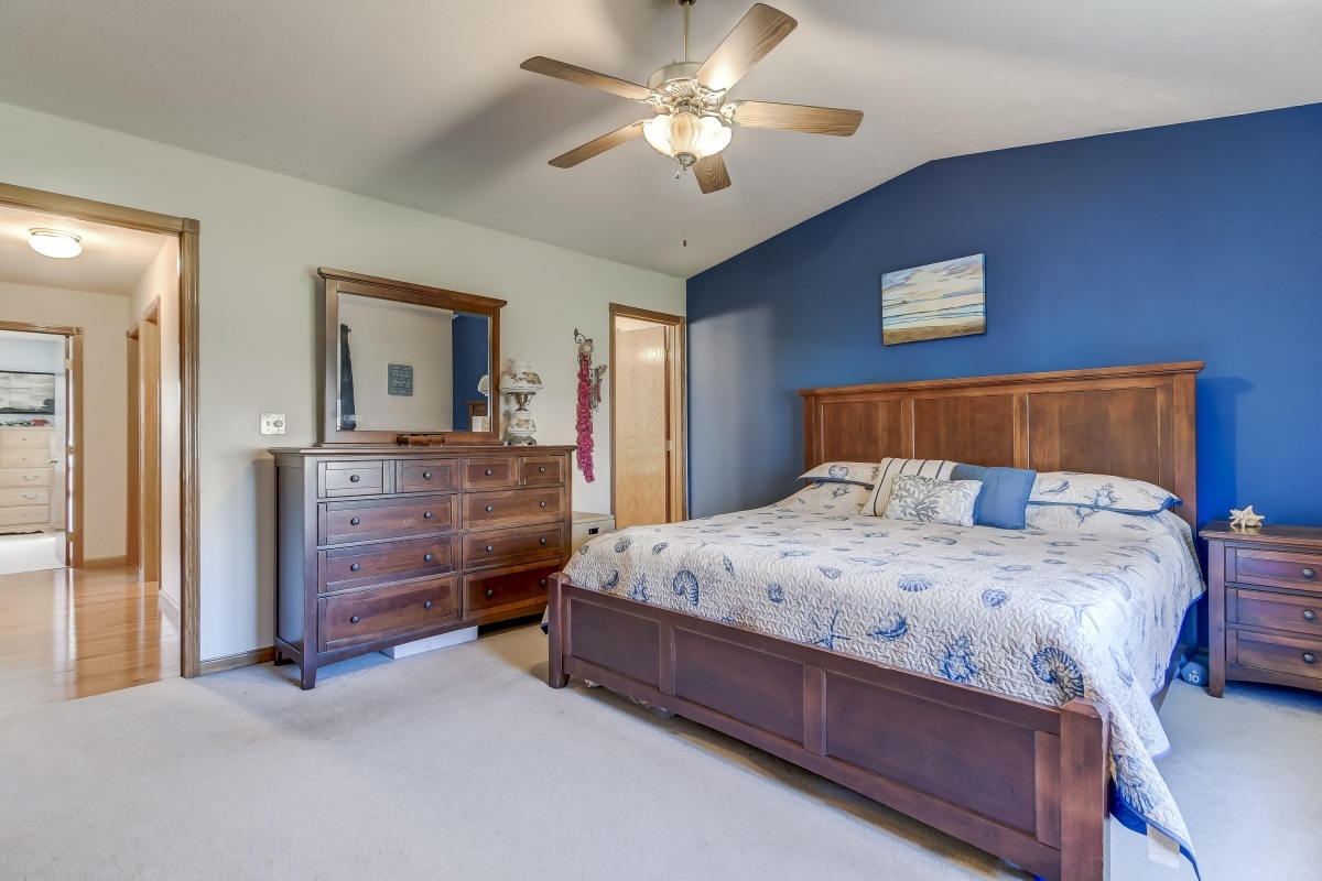 2512 Woodfield Road Springfield, IL 62711 - Photo 16 of 36