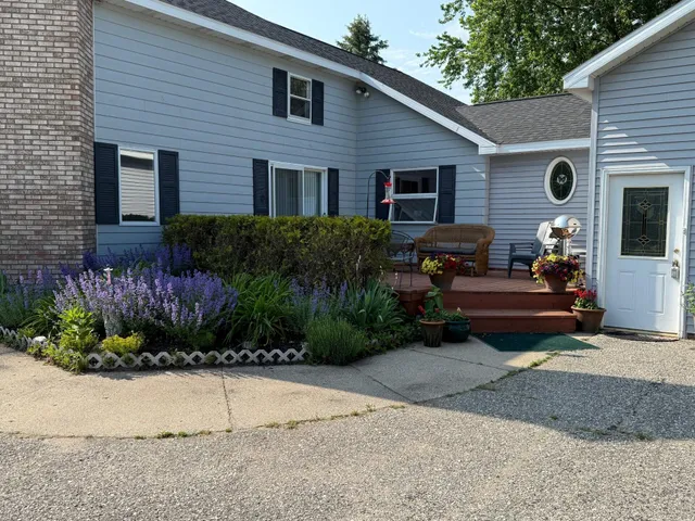 $375,000 | 2702 East Hoague Road, Free Soil, MI 49411