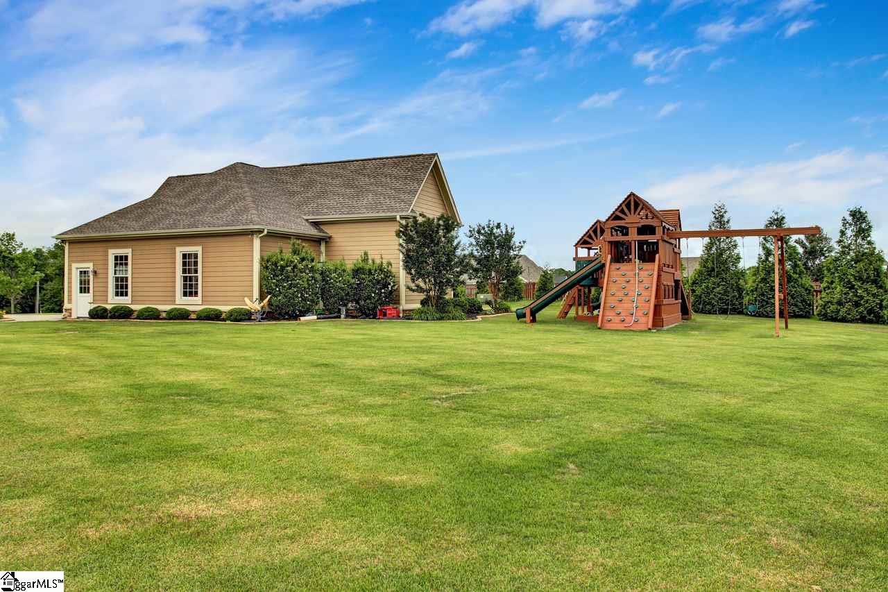 275 Bomar Road Greer, SC 29651 - Photo 8 of 36