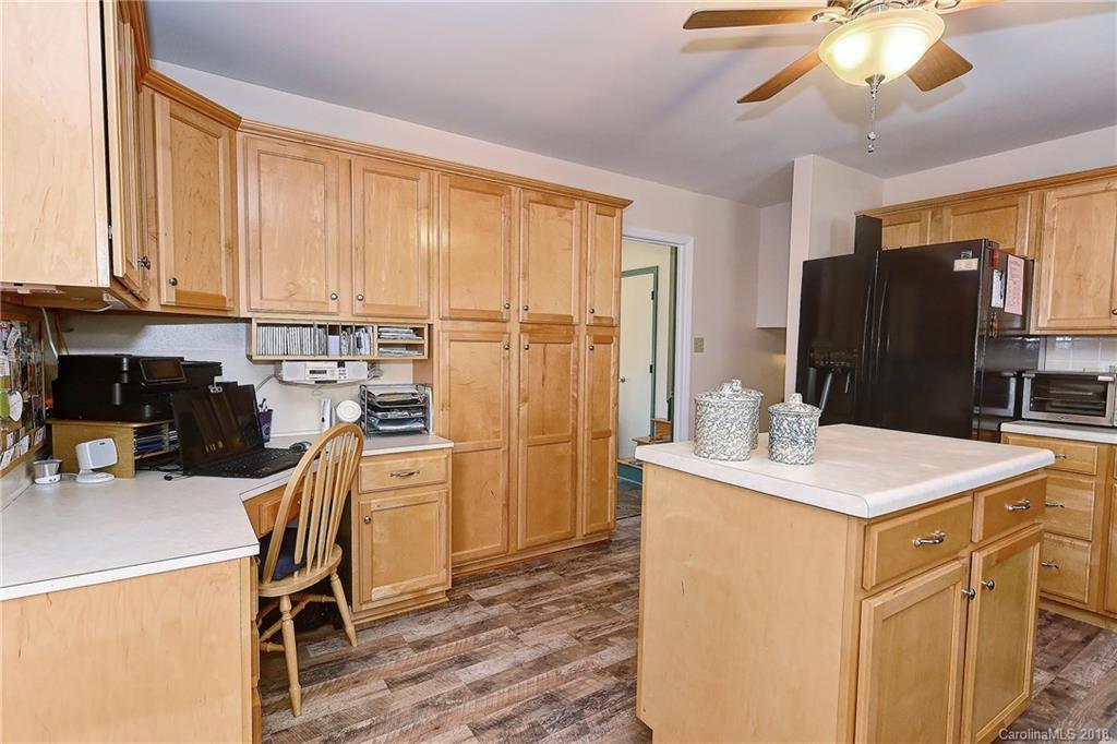 211 Essaw Road Waxhaw, NC 28173 - Photo 11 of 35 Gallery Image 11