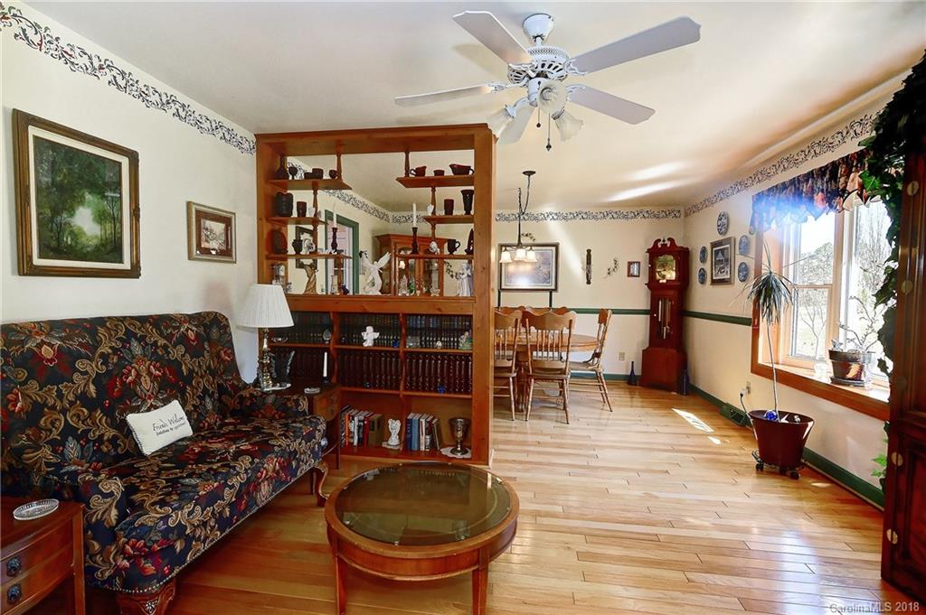 211 Essaw Road Waxhaw, NC 28173 - Photo 3 of 35 Gallery Image 3