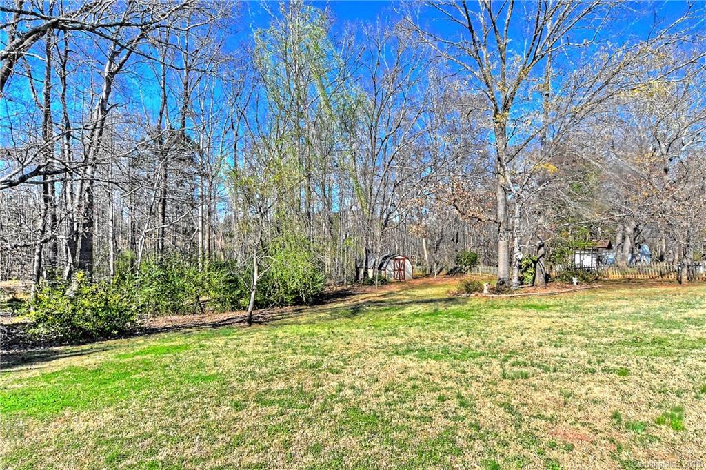 211 Essaw Road Waxhaw, NC 28173 - Photo 32 of 35 Gallery Image 32