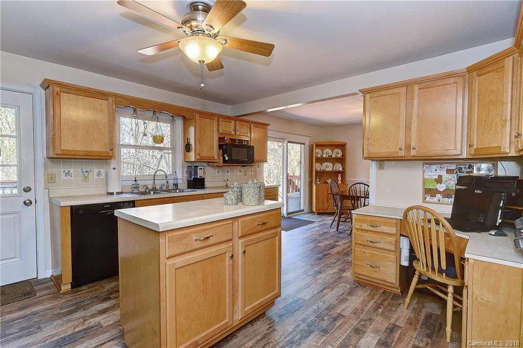 211 Essaw Road Waxhaw, NC 28173 - Photo 9 of 35 Gallery Image 9