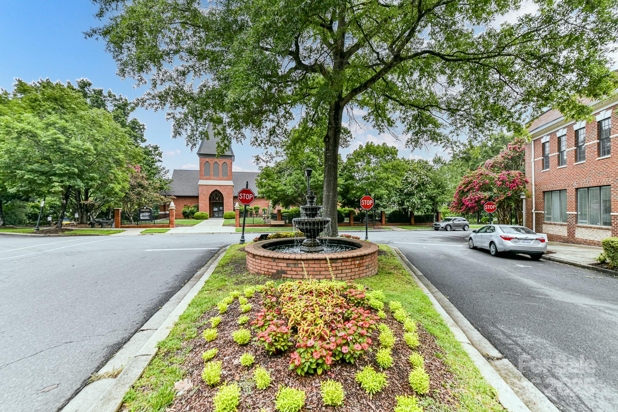 238 Fairview Lane Davidson, NC 28036 - Photo 36 of 40 a view of a swimming pool with a patio