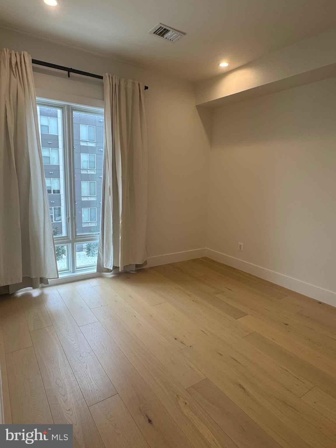 1658 K Street Northeast, Unit 5 Washington, DC 20002 - Photo 9 of 31