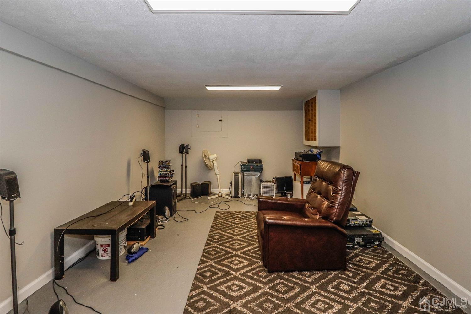 166 Brower Avenue Edison, NJ 08837 - Photo 39 of 48 a living room with furniture