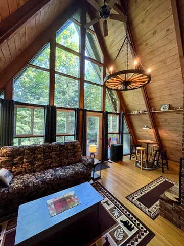 $2,200 | 41 Miller's Run, Bethlehem, NH 03574