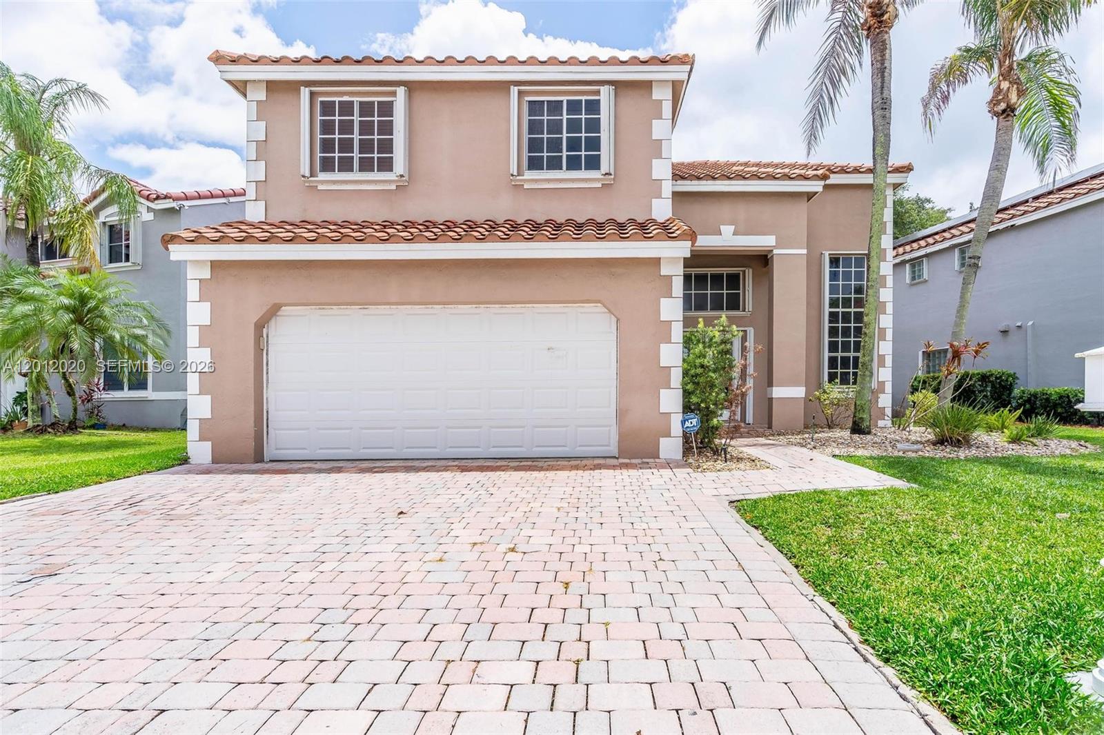 303 Bridgeton Road Weston, FL 33326 - Photo 1 of 52