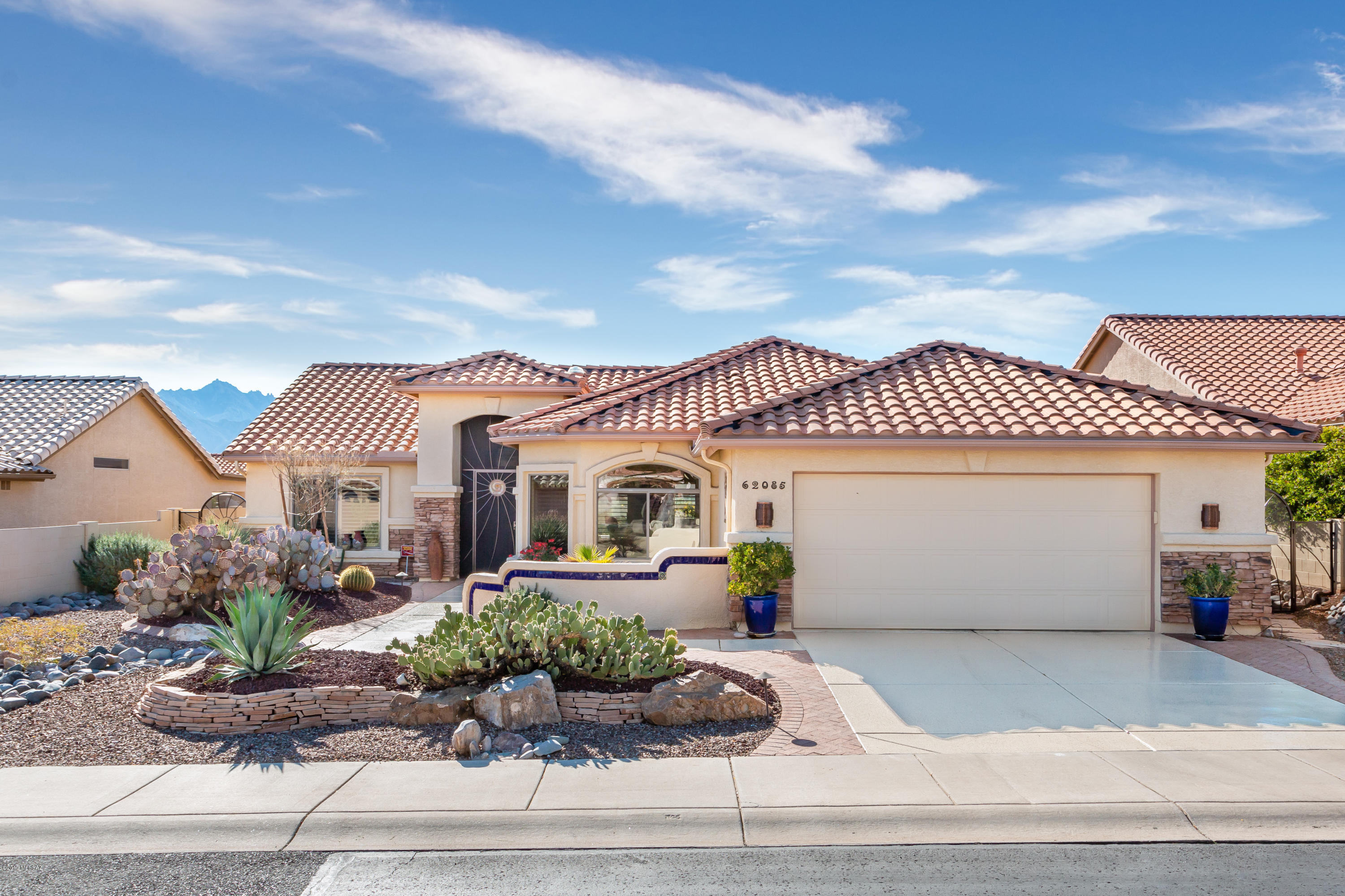 62085 East Northwood Road Tucson, AZ 85739 - Photo 2 of 42
