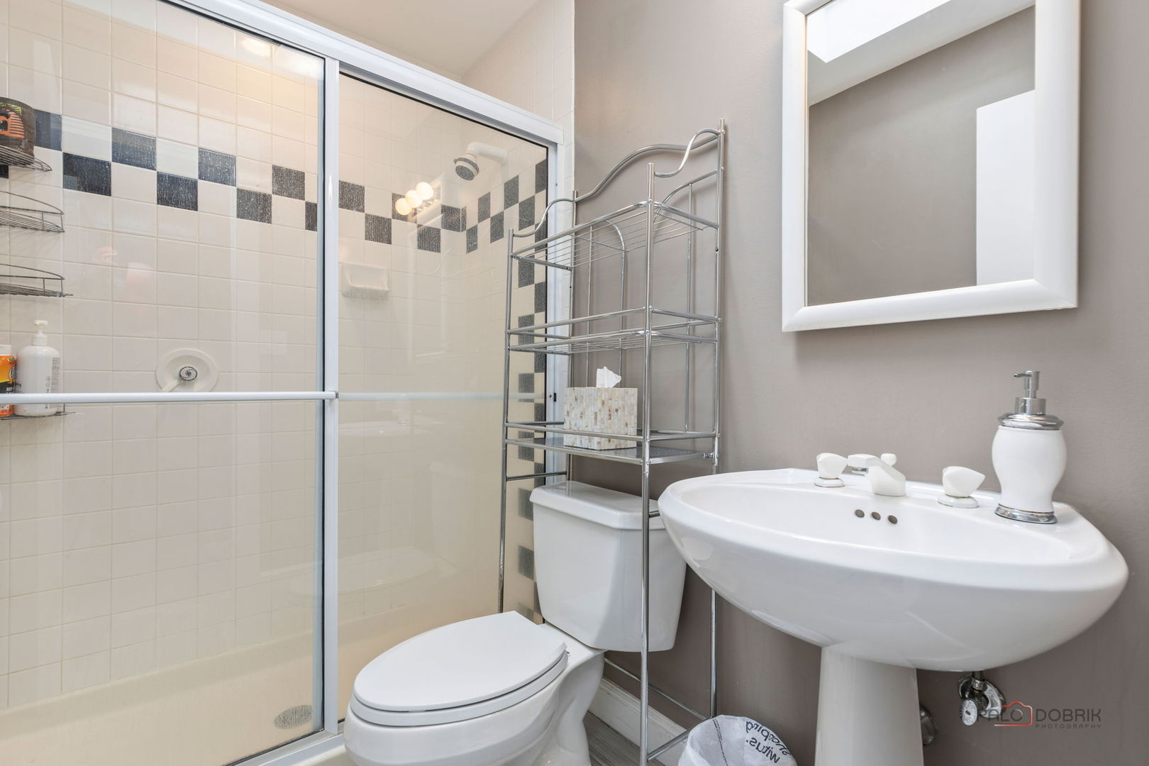 790 West Deerpath Road Lake Forest, IL 60045 - Photo 47 of 76