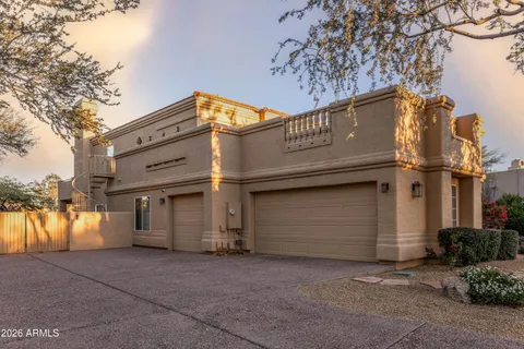 $1,374,900 | 4727 East Rancho Caliente Drive, Cave Creek, AZ 85331