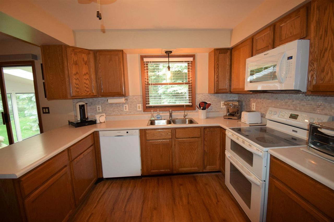 8945 Mercer Road Charlevoix, MI 49720 - Photo 13 of 42 1889249-12.JPG