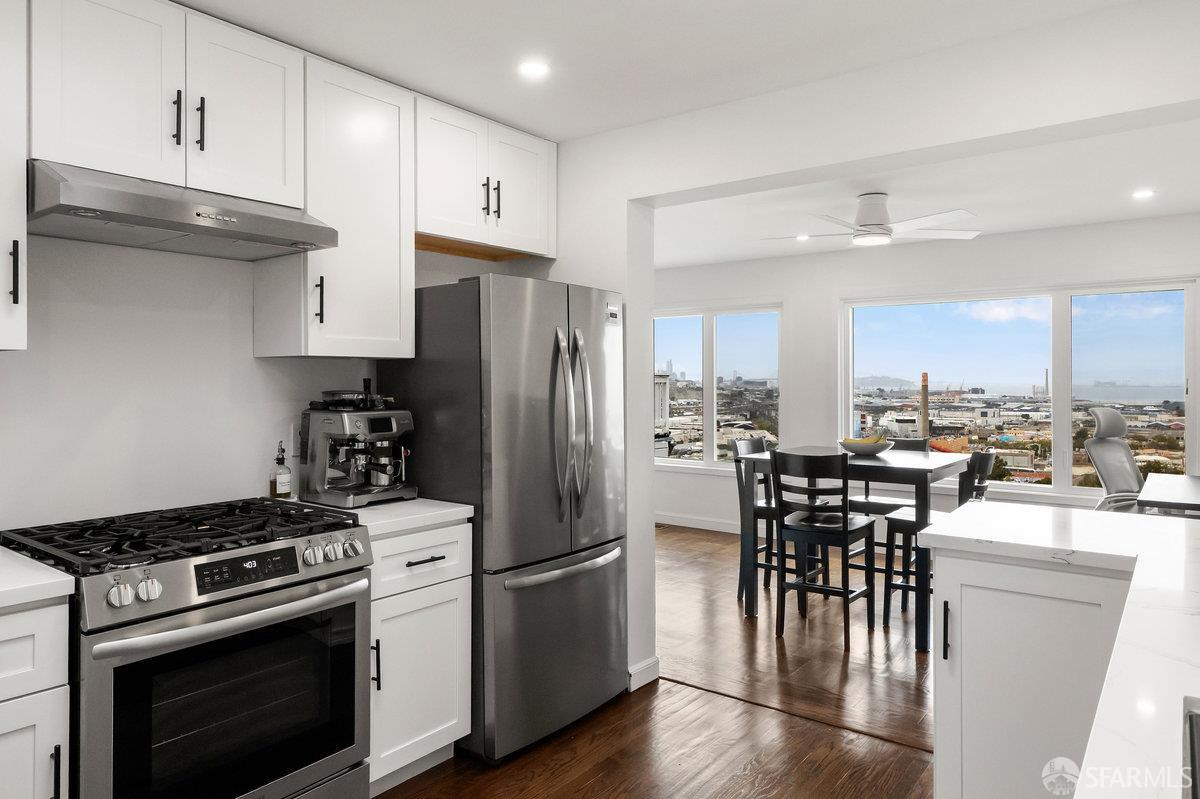 130 Bridgeview Drive San Francisco, CA 94124 - Photo 16 of 48