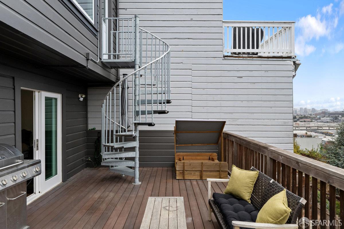 130 Bridgeview Drive San Francisco, CA 94124 - Photo 39 of 48