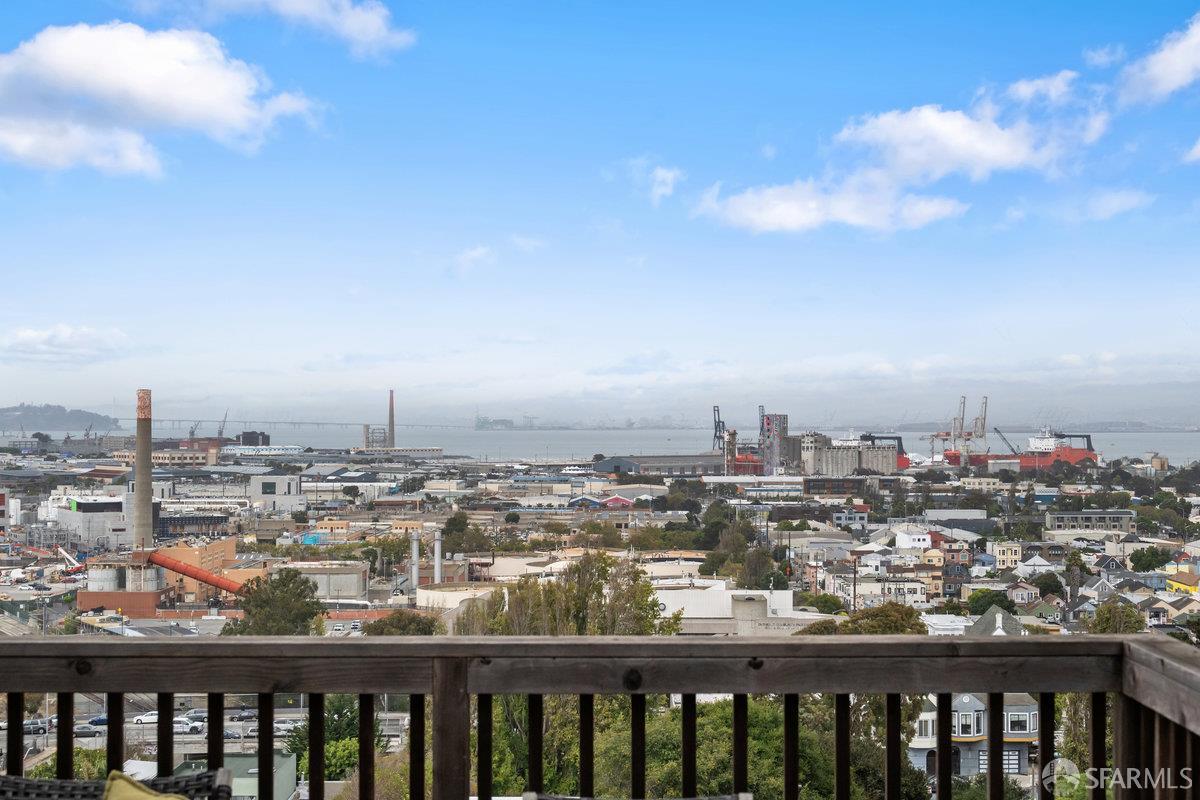 130 Bridgeview Drive San Francisco, CA 94124 - Photo 42 of 48