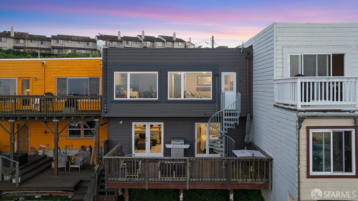 130 Bridgeview Drive San Francisco, CA 94124 - Photo 47 of 48