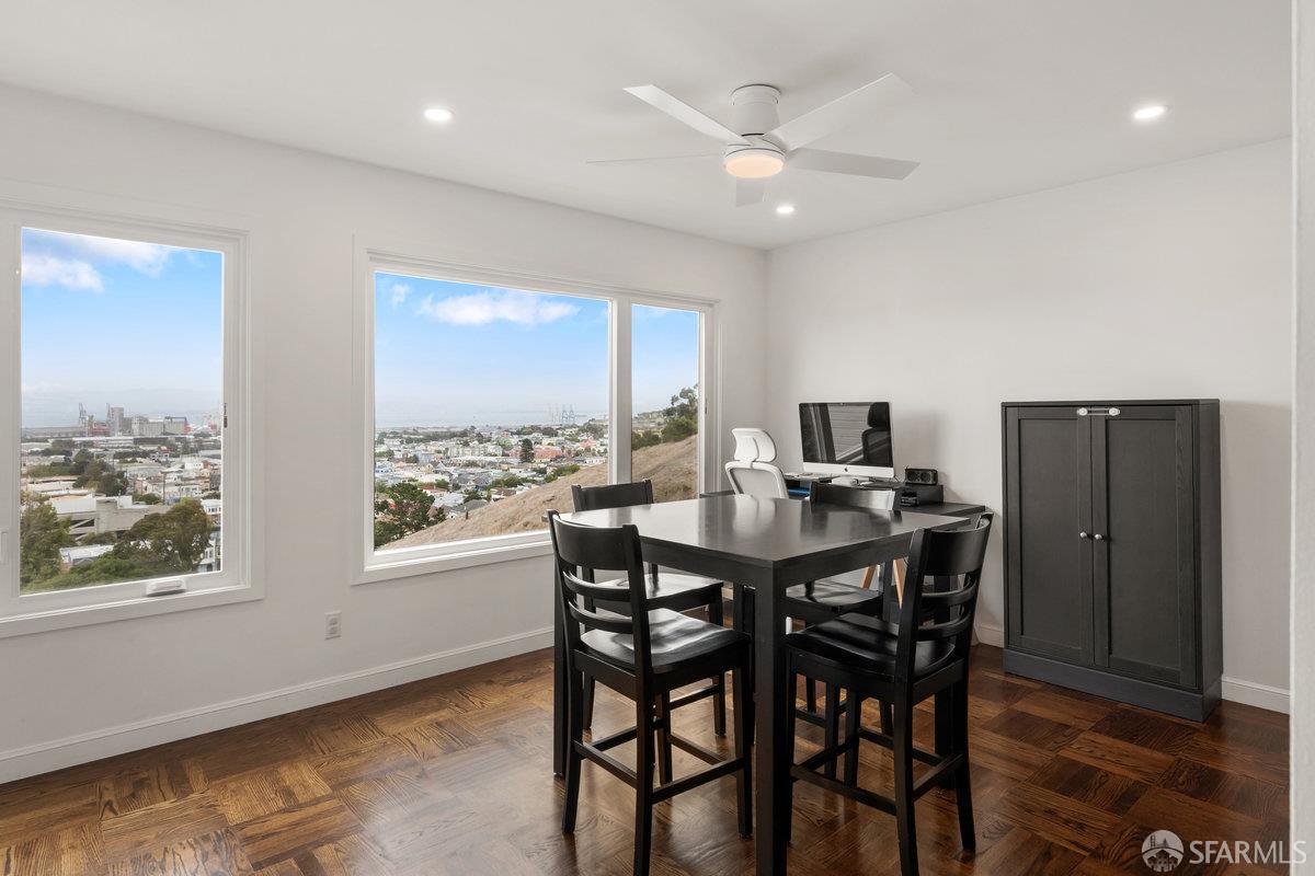 130 Bridgeview Drive San Francisco, CA 94124 - Photo 8 of 48