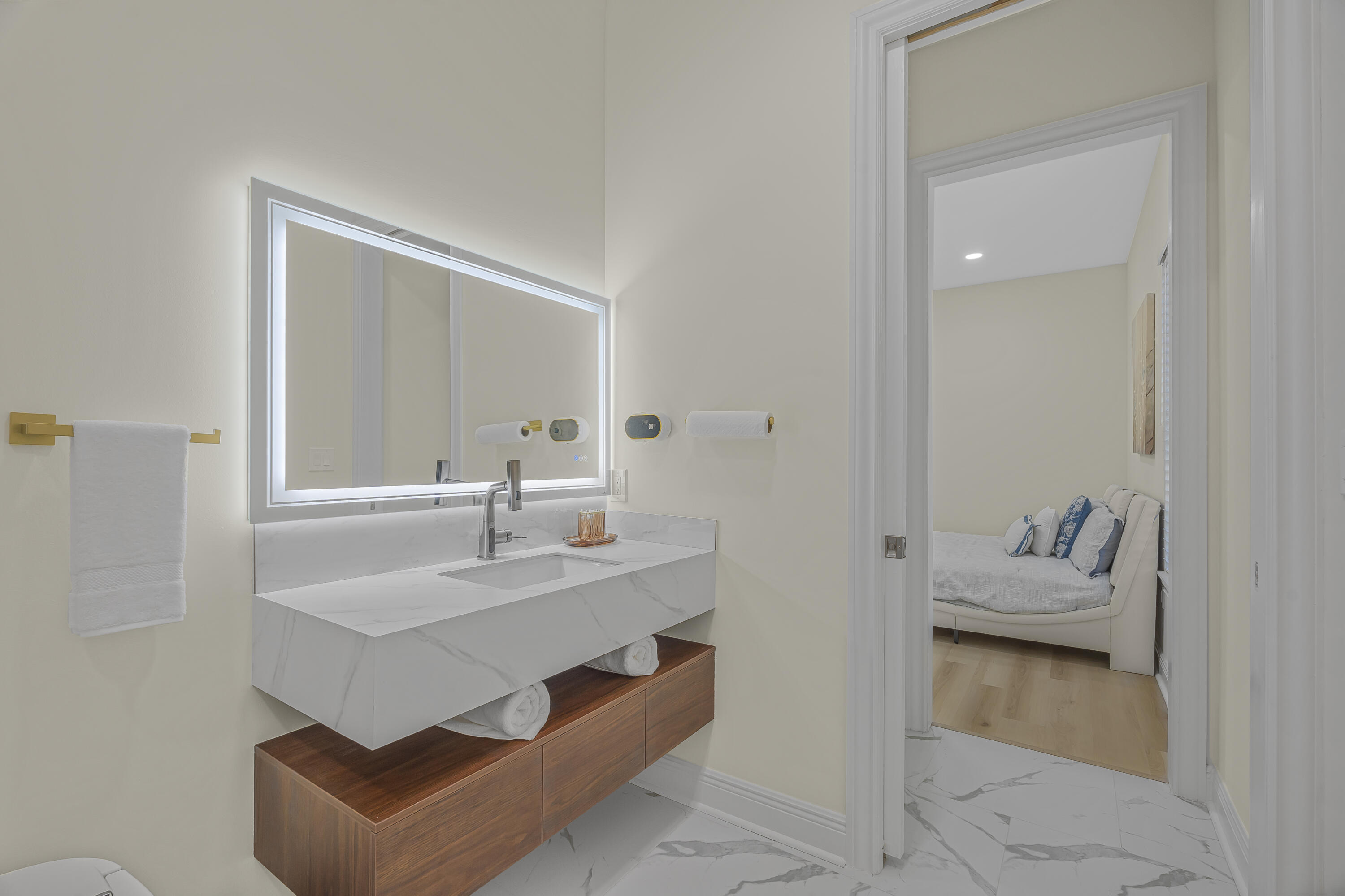 8073 Thoroughbred Road Pensacola, FL 32526 - Photo 38 of 65 a bathroom with a sink and a mirror