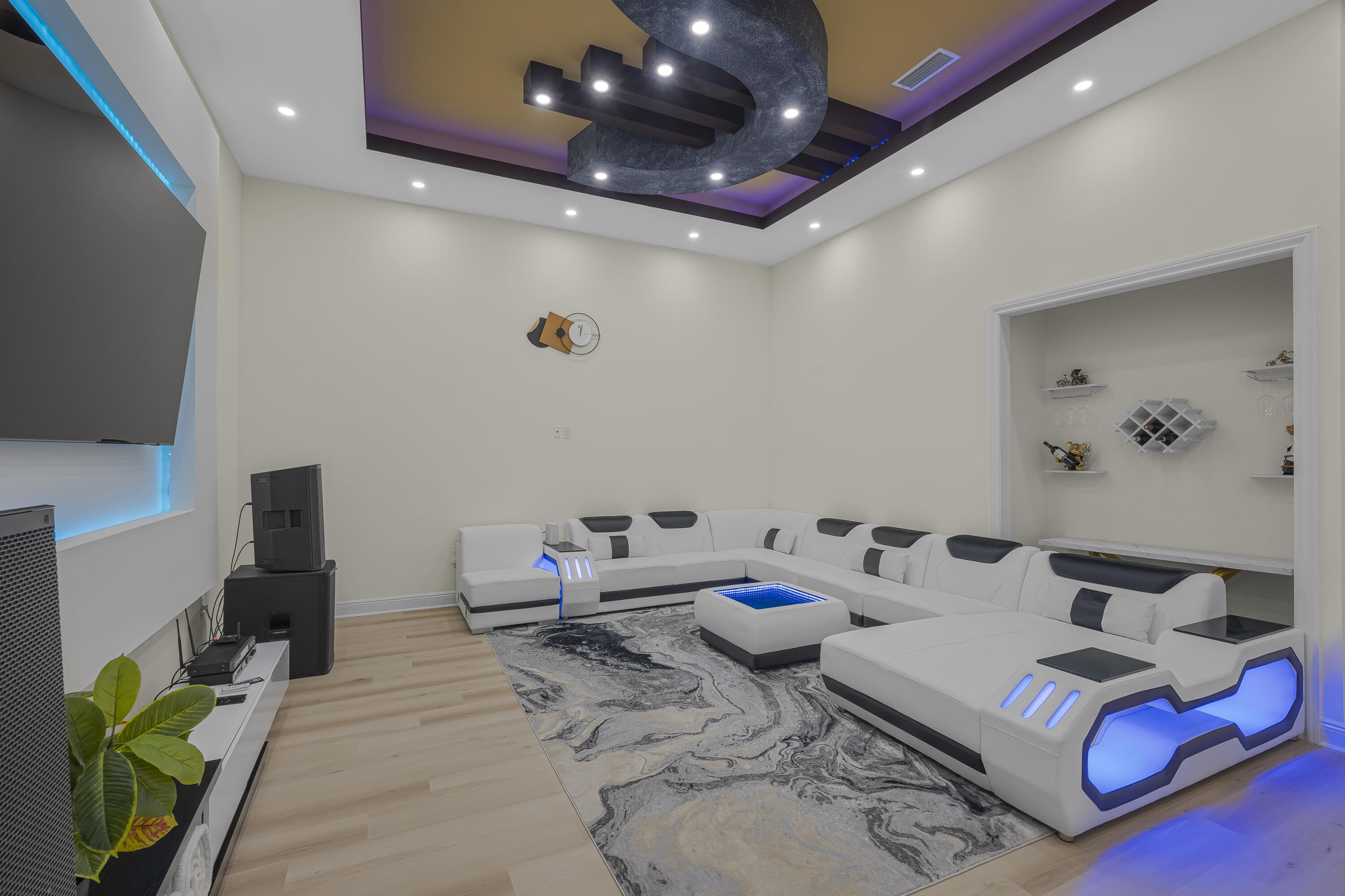 8073 Thoroughbred Road Pensacola, FL 32526 - Photo 39 of 65 a living room with furniture and a flat screen tv