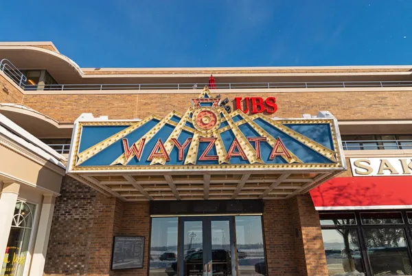 $4,200 | 1042 East Circle Drive, Wayzata, MN 55391