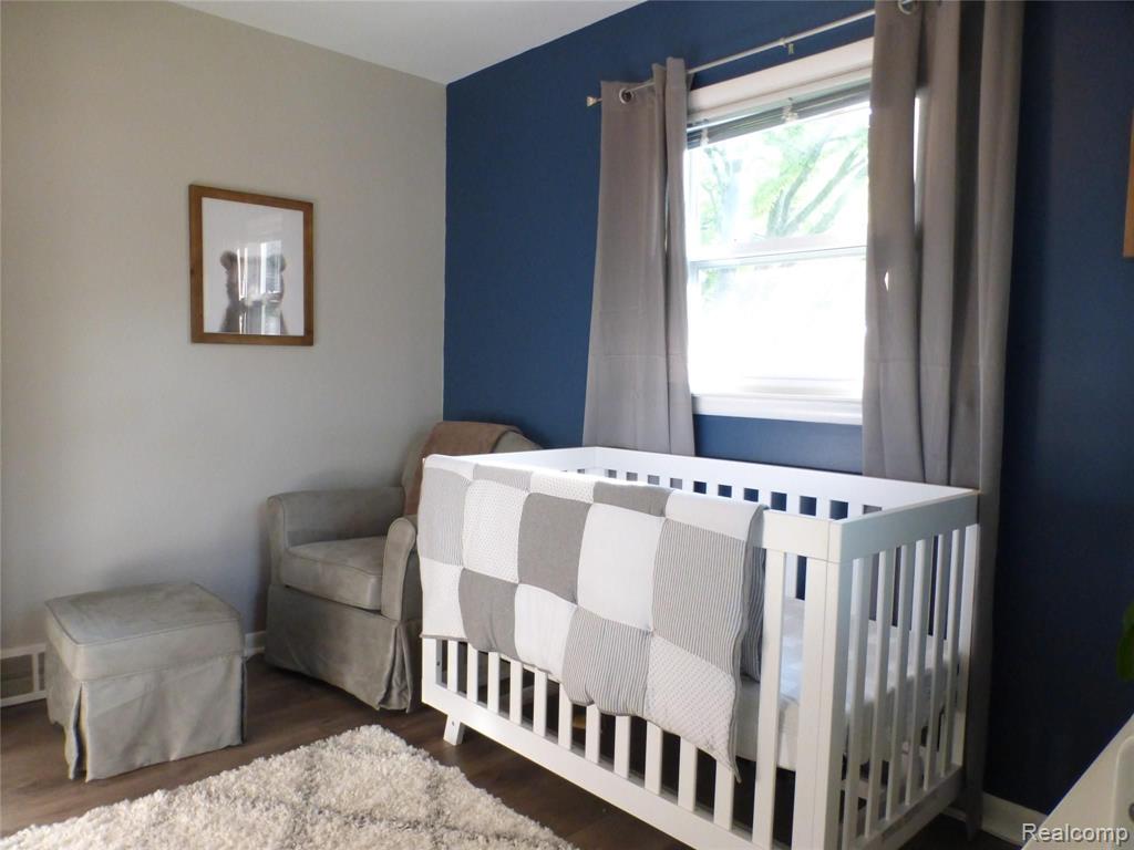 3460 Watkins Lake Road Waterford, MI 48328 - Photo 16 of 27
