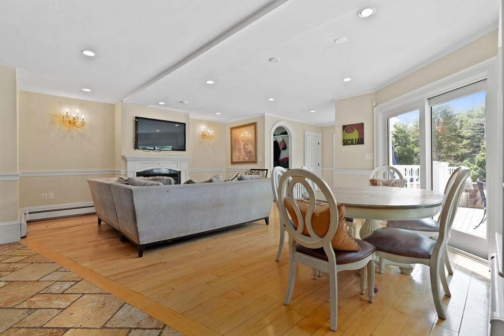 675 Main Street Hingham, MA 02043 - Photo 12 of 40