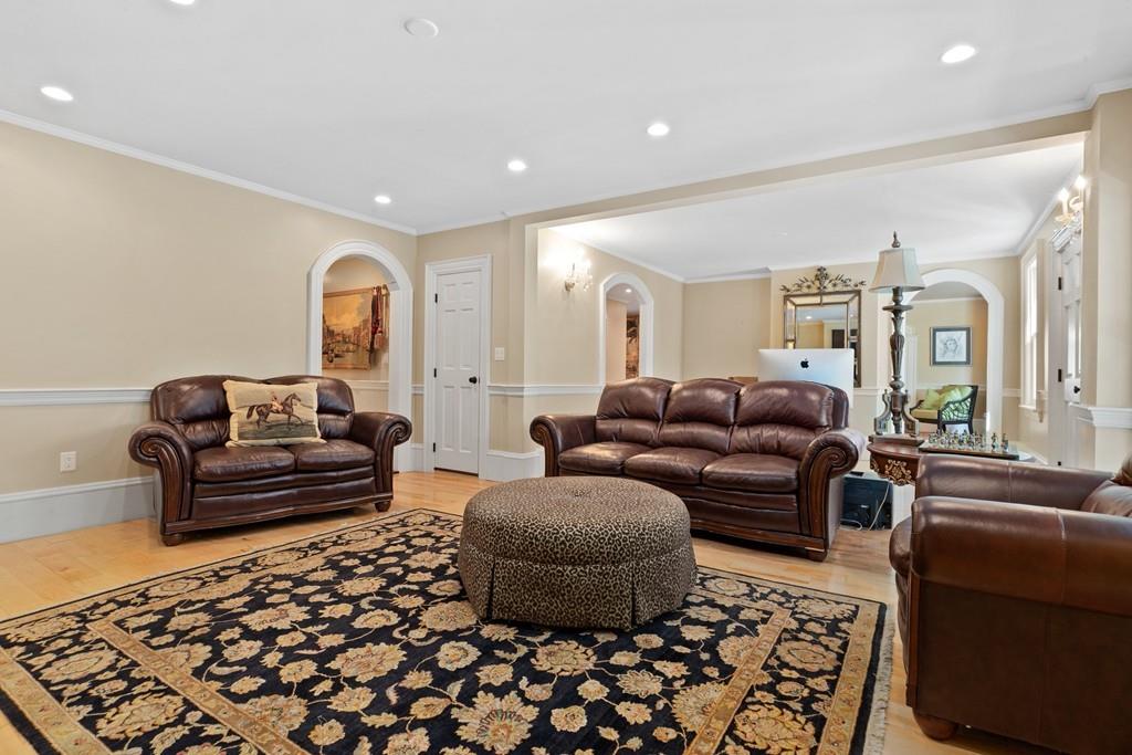 675 Main Street Hingham, MA 02043 - Photo 18 of 40