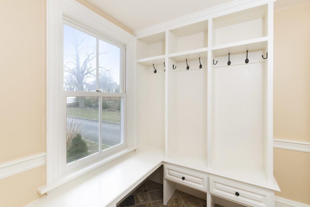 675 Main Street Hingham, MA 02043 - Photo 8 of 40