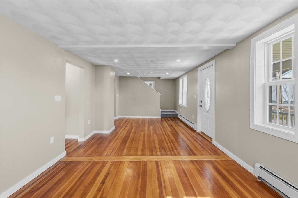 246 Winthrop Street Rehoboth, MA 02769 - Photo 15 of 36