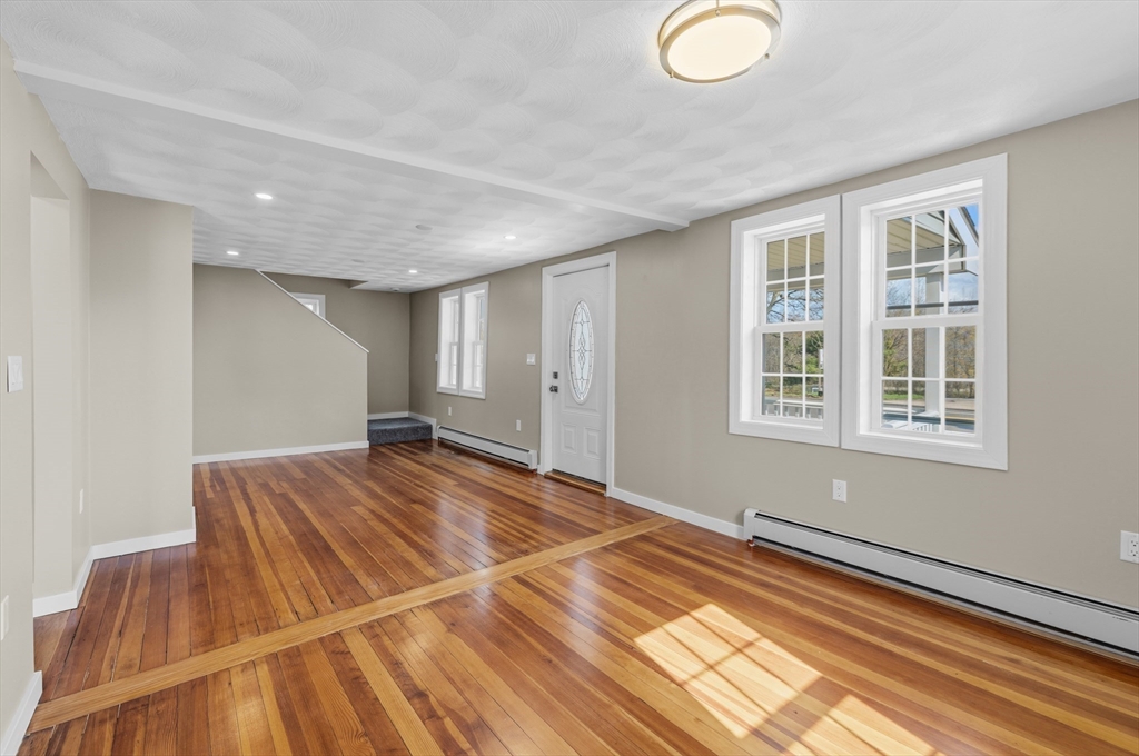 246 Winthrop Street Rehoboth, MA 02769 - Photo 16 of 36