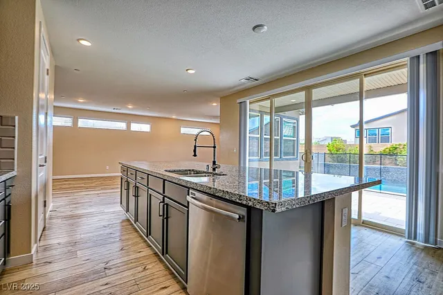 $3,500 | 3364 Caldora Lane, Henderson, NV 89044