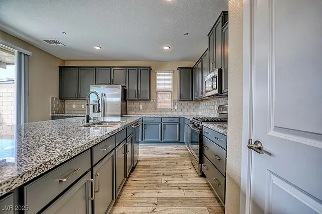 $3,500 | 3364 Caldora Lane, Henderson, NV 89044