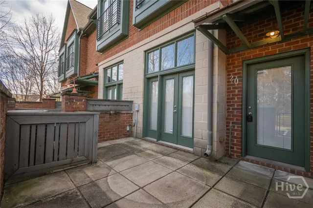 $1,975 | 1500 Timothy Road, Unit 20, Athens, GA 30606