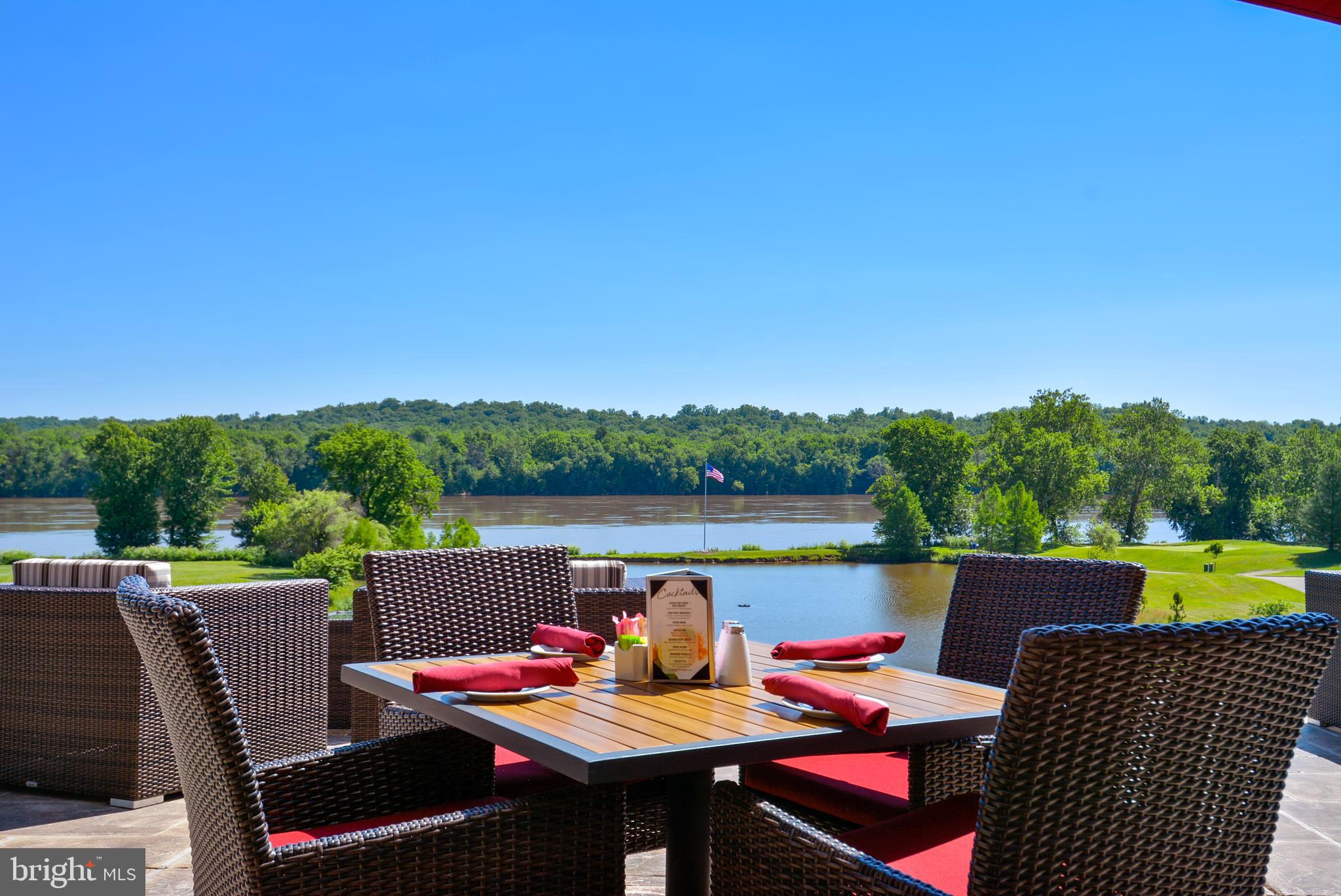 43462 Firestone Place Leesburg, VA 20176 - Photo 69 of 80 RCC OUTSIDE DINING ON PATIO