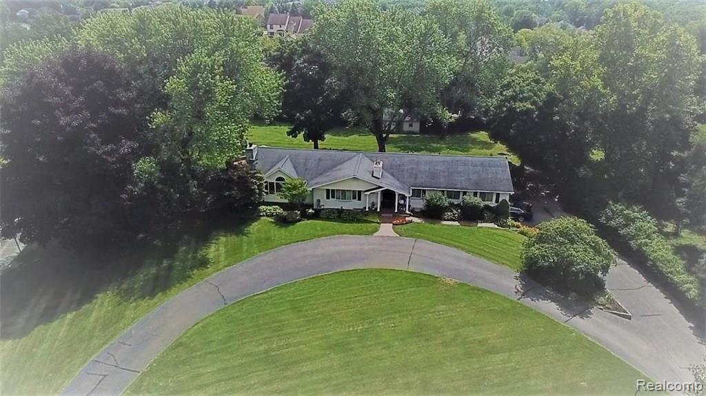 2317 Bunker Hill Road Rochester Hills, MI 48309 - Photo 24 of 25