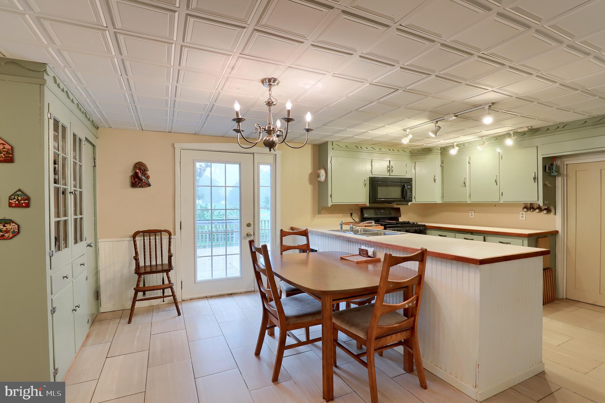 2954 Pinch Road Manheim, PA 17545 - Photo 10 of 42