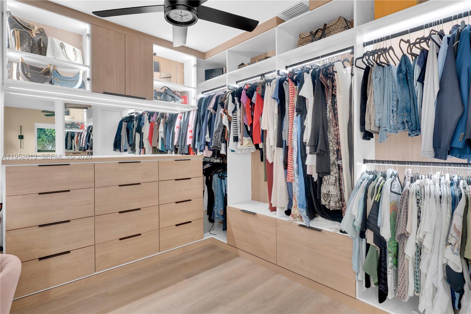 14265 Southwest 105th Court Miami, FL 33176 - Photo 29 of 41