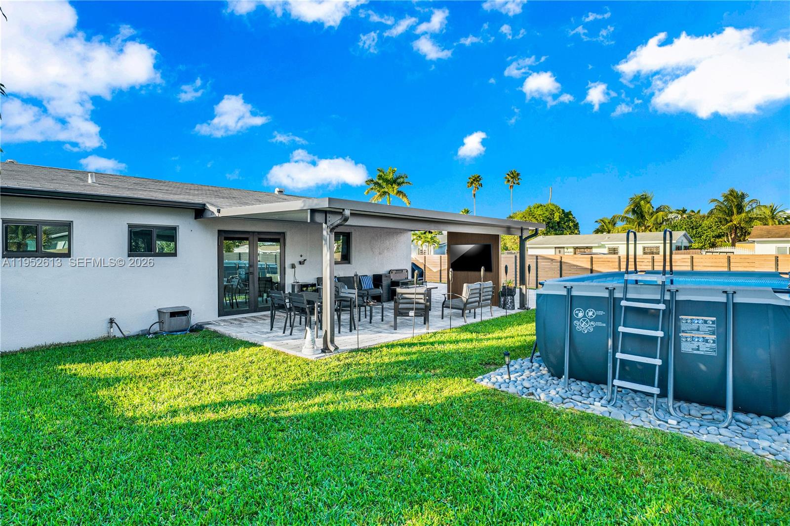 14265 Southwest 105th Court Miami, FL 33176 - Photo 36 of 41