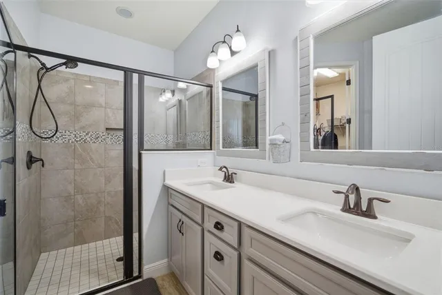 $384,900 | 12926 Satin Lily Drive, Riverview, FL 33579