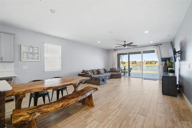 $384,900 | 12926 Satin Lily Drive, Riverview, FL 33579