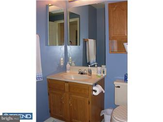 22 Berkley Road Broomall, PA 19008 - Photo 12 of 12 Bathroom